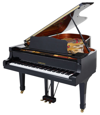 پیانو آکوستیک رویال یاماها مدل C7 PE